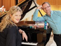 Worship Trainings- und Schulungstag mit den tsc-Dozenten Susanne Hagen und Dr. Andreas Loos Worship Trainings- und Schulungstag mit den tsc-Dozenten Susanne Hagen und Dr. Andreas Loos