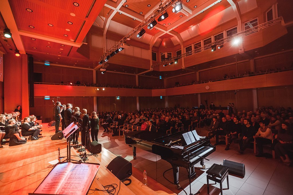 Adventskonzert des tsc-Chors am 30.11.2019: Voller Saal (Foto: Knut Burmeister, ALLTAG)