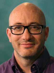 Paul Bruderer unterrichtet Dogmatik am tsc.