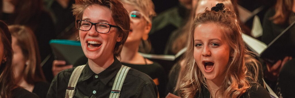 Sängerinnen des tsc-Chor beim Adventskonzert 2019 (1500x500px) (Foto: Knut Burmeister, ALLTAG)