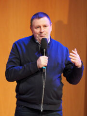 TSC-Jubilarenfeier 2025: Uli Limpf, TSC-Absolvent 1995 Uli Limpf ist seit 30 Jahren als Pastor tätig.