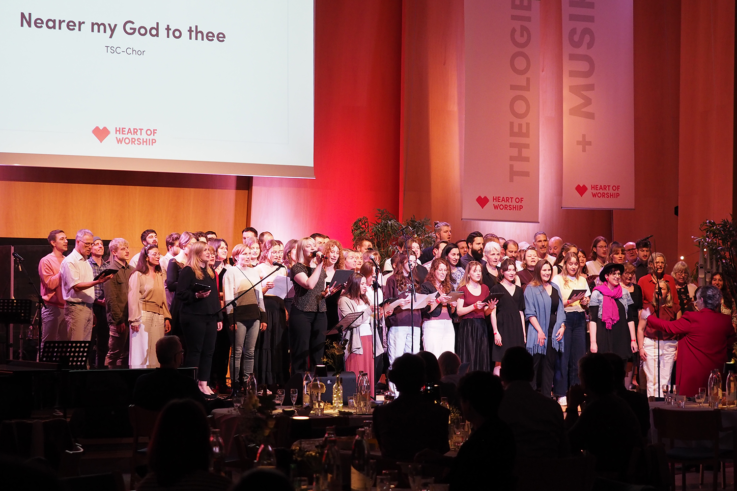 10 Jahre Theologie + Musik: Chor bei Jubiläumsgala